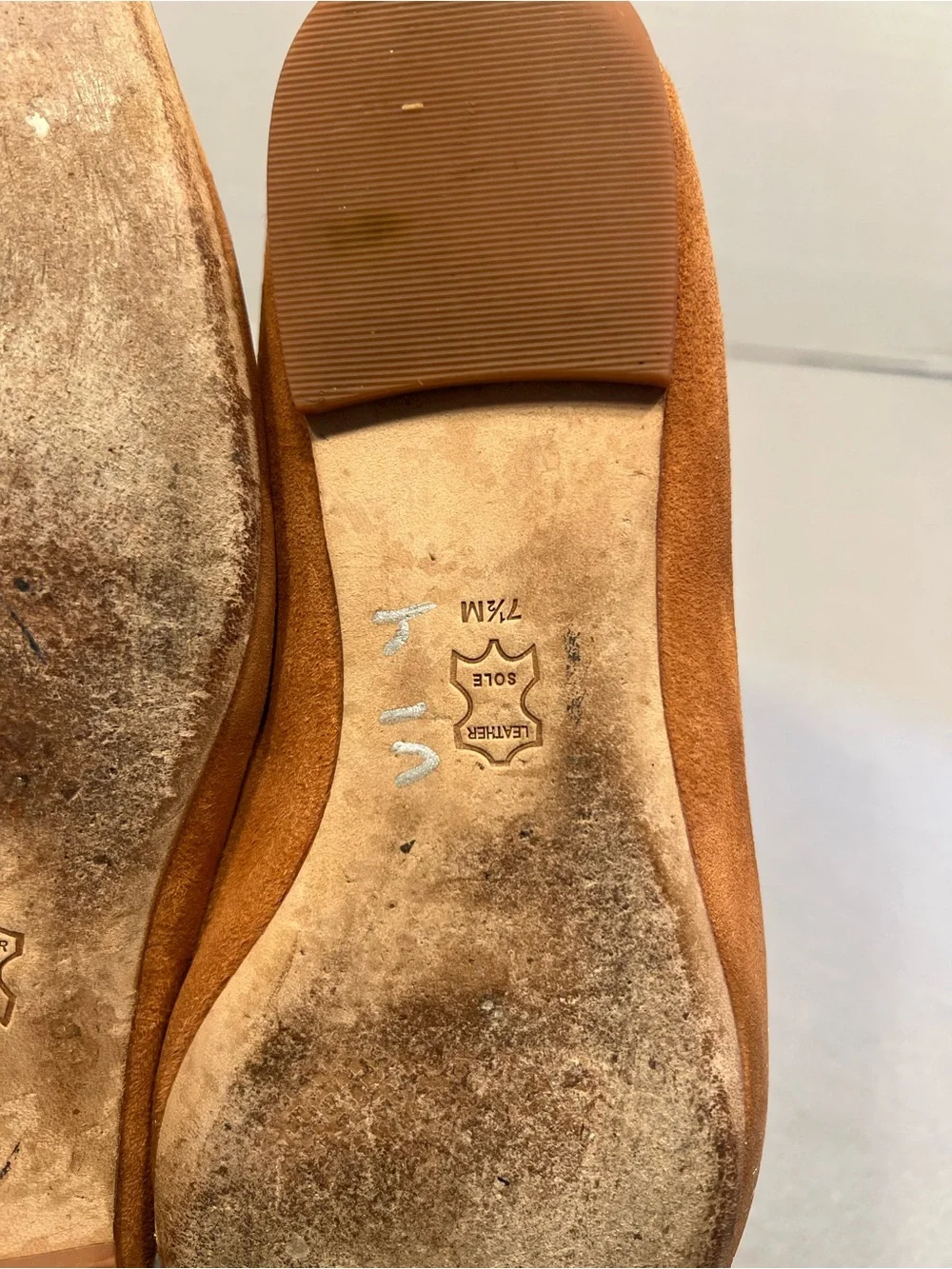 Tory Burch Georgia Ballet Flats Dulce De Leche Tan Suede Square Toe Logo S 7.5